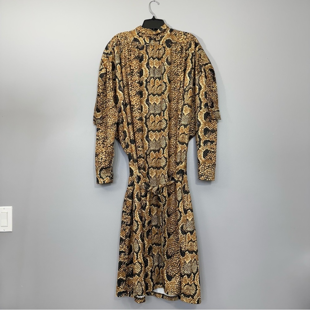 KATE HEWKO Leopard Print Dress size Medium oversized - Picture 3 of 12